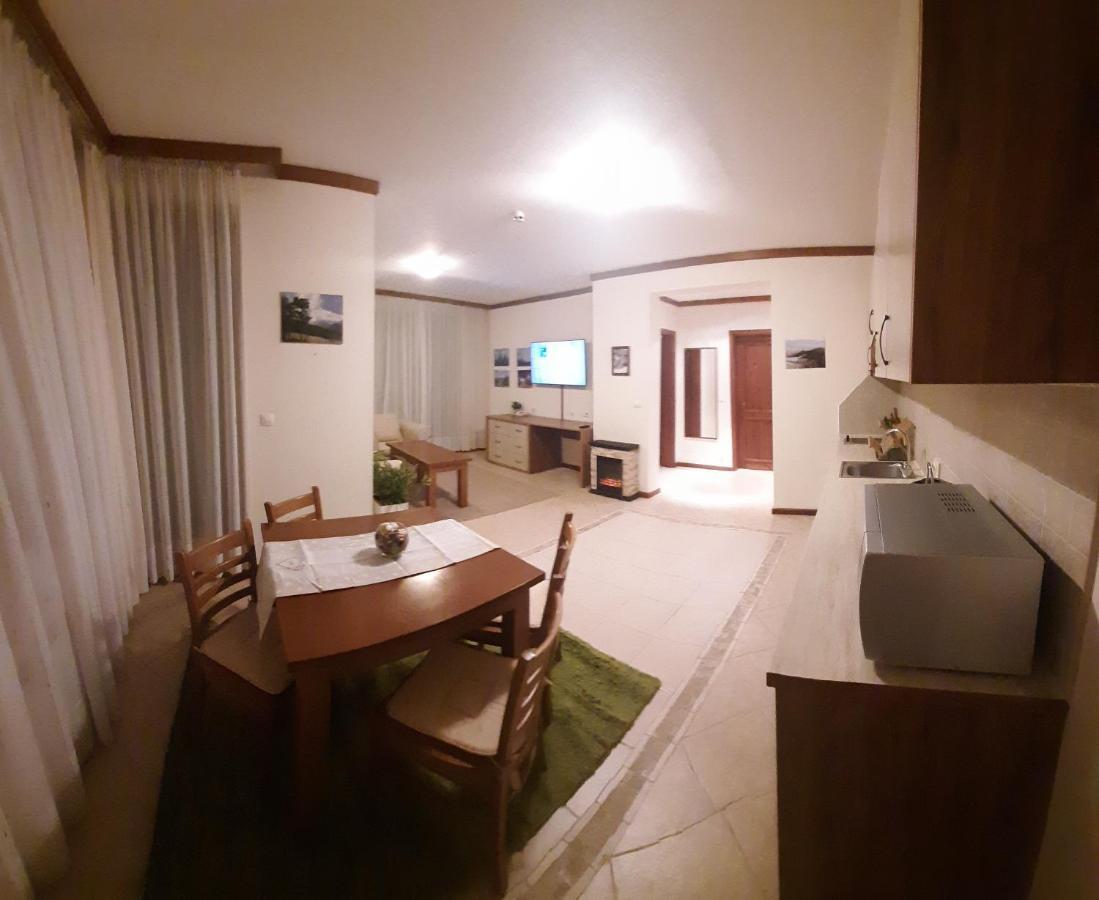 Free Spa В Св. Иван Рилски - Сладък Дом Сред Лукс Bansko Buitenkant foto