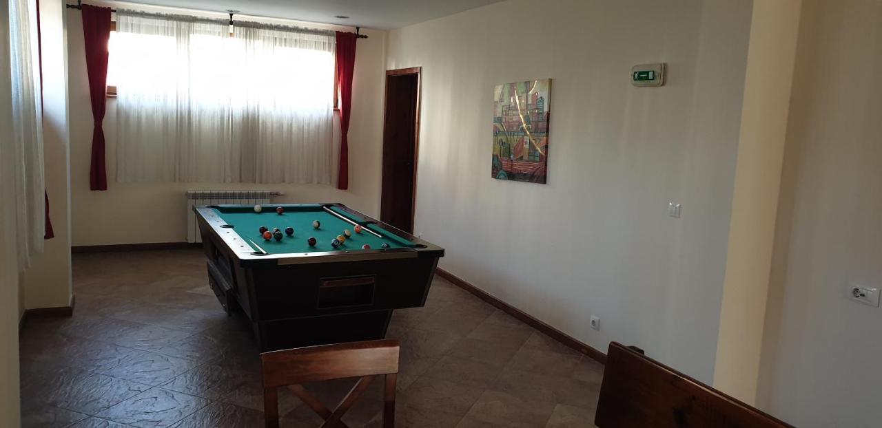 Free Spa В Св. Иван Рилски - Сладък Дом Сред Лукс Bansko Buitenkant foto
