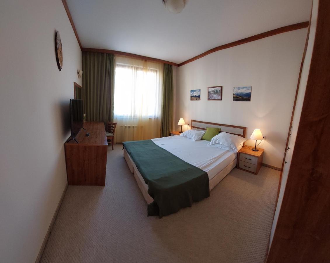 Free Spa В Св. Иван Рилски - Сладък Дом Сред Лукс Bansko Buitenkant foto