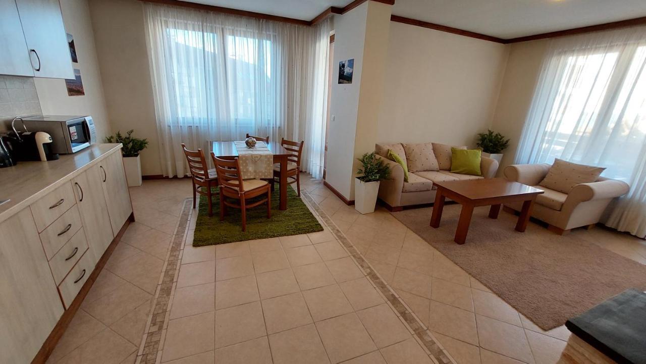 Free Spa В Св. Иван Рилски - Сладък Дом Сред Лукс Bansko Buitenkant foto