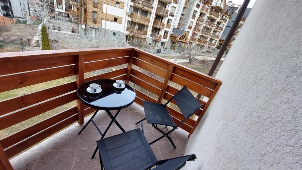 Free Spa В Св. Иван Рилски - Сладък Дом Сред Лукс Bansko Buitenkant foto